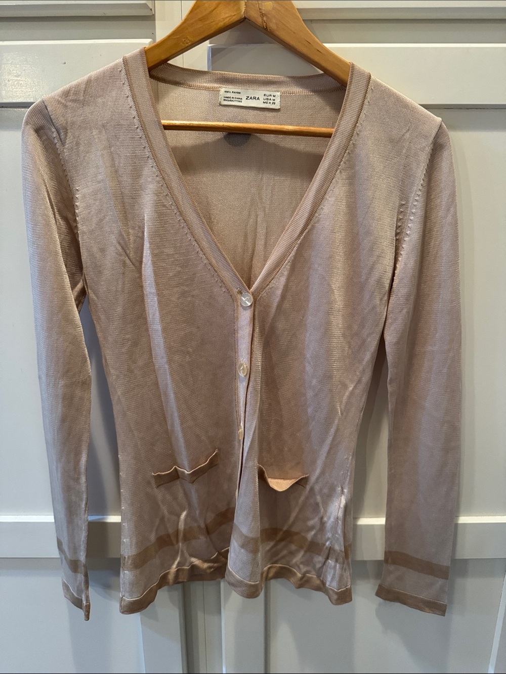 Zara Women's Pale Beige V-Neck Button Cardigan